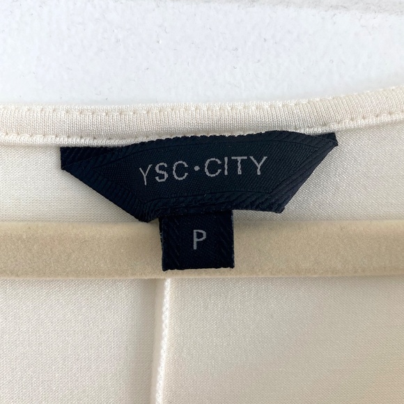 Off white top - Picture 5 of 5